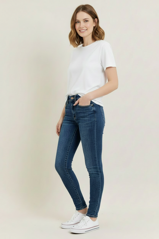 Easy Street Skinny Judy Blue Jeans