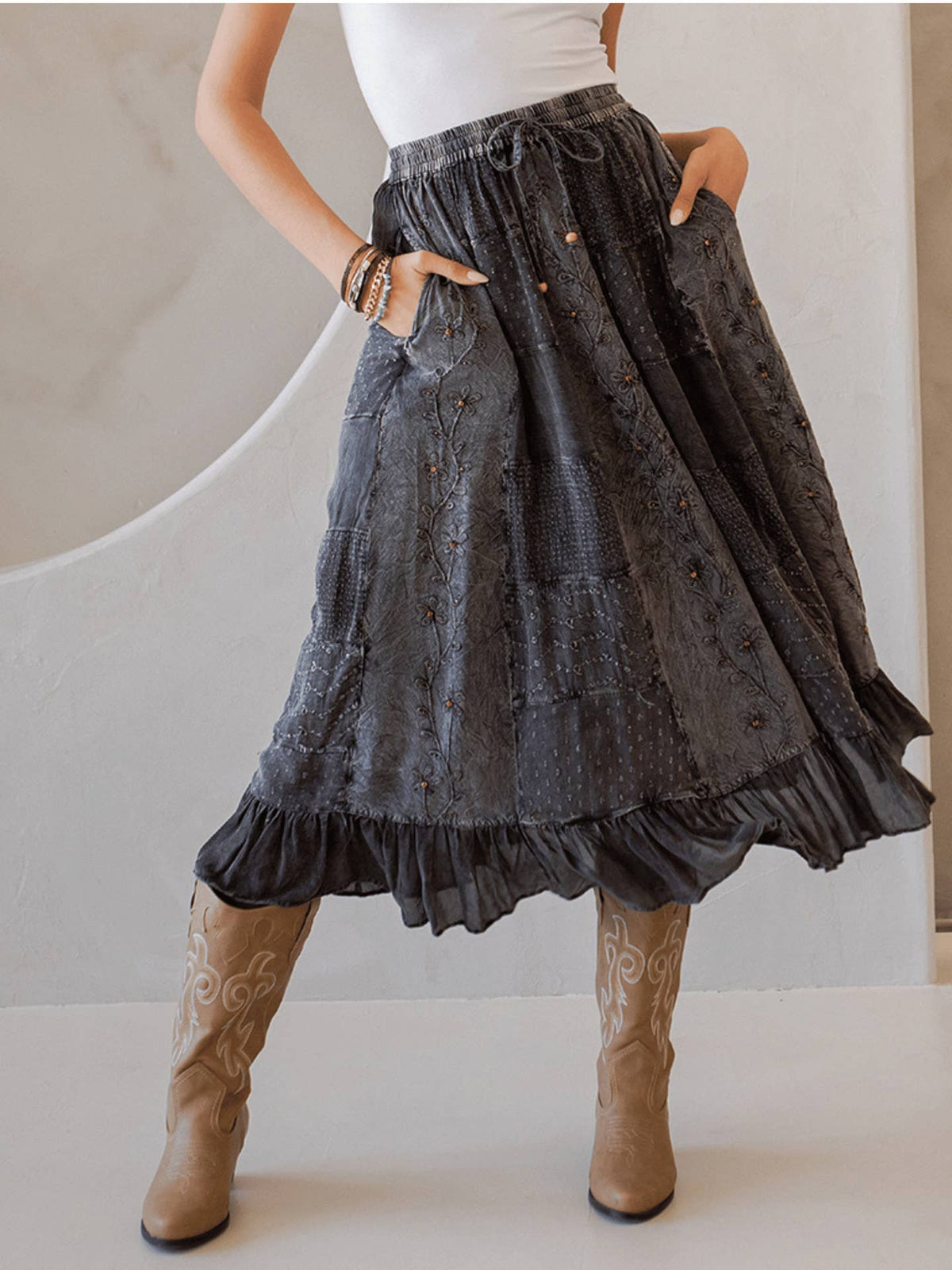 Midnight Haze Midi Skirt in Curvy