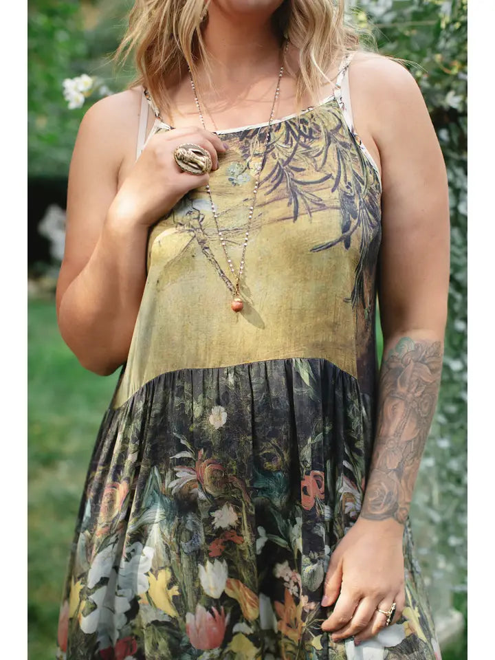 I Dream in Flowers Bohéme Slip Dress With Bees