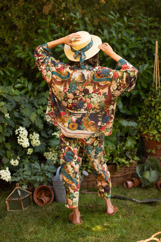 Market Of Stars Stay Gold Cropped Kimono