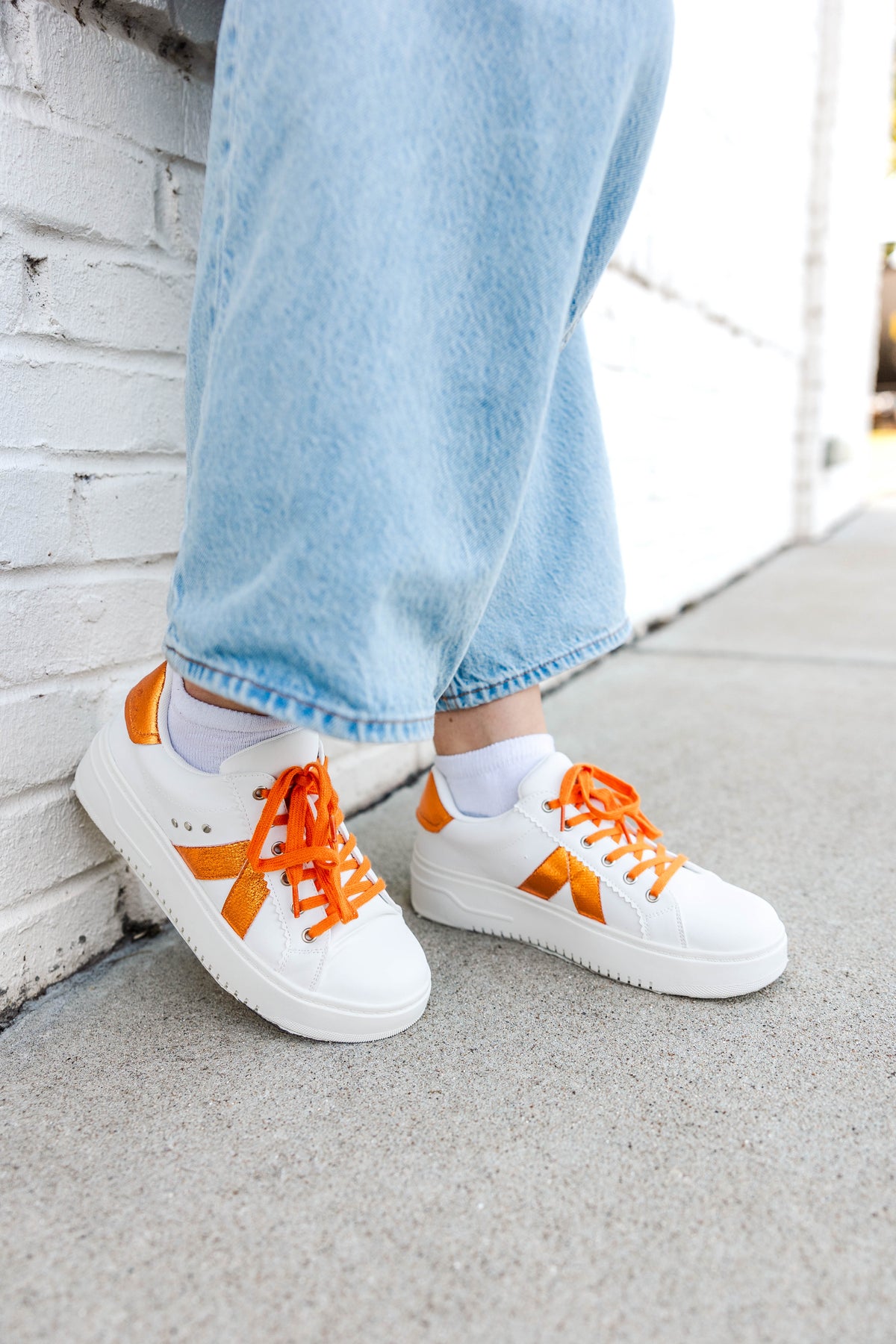 Corky&#39;s Tailgate Sneaker Orange Metallic