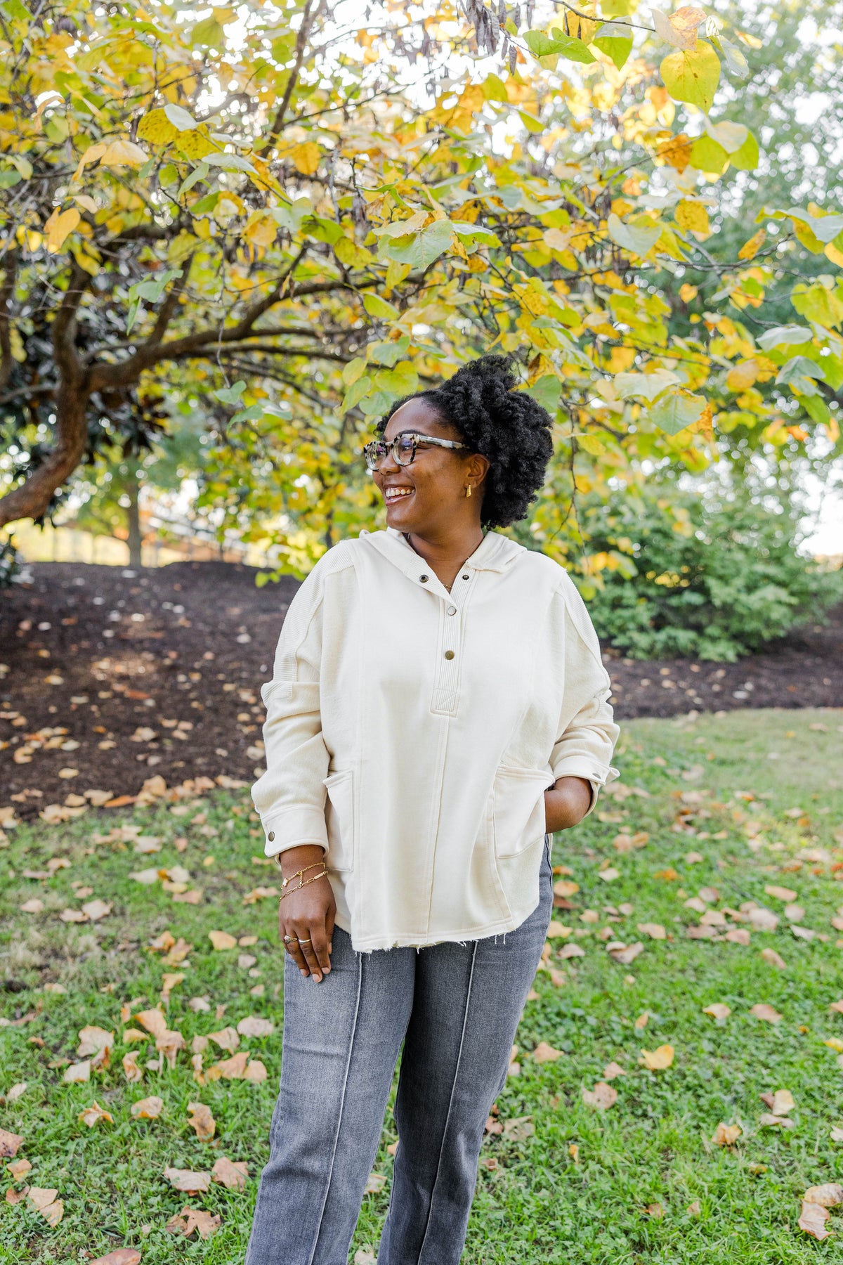 Bonfire Breeze Hooded Pullover in Ivory