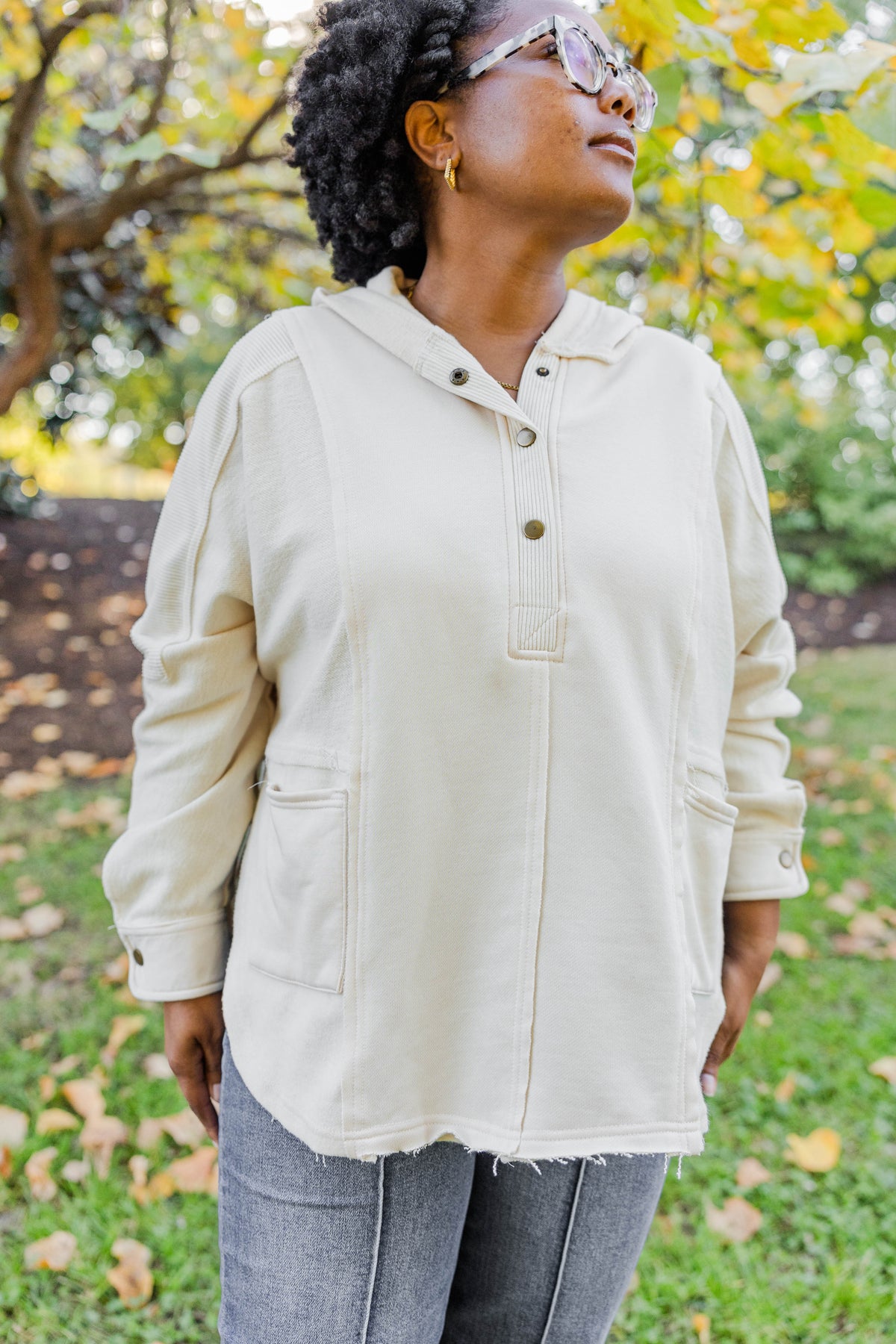 Bonfire Breeze Hooded Pullover in Ivory