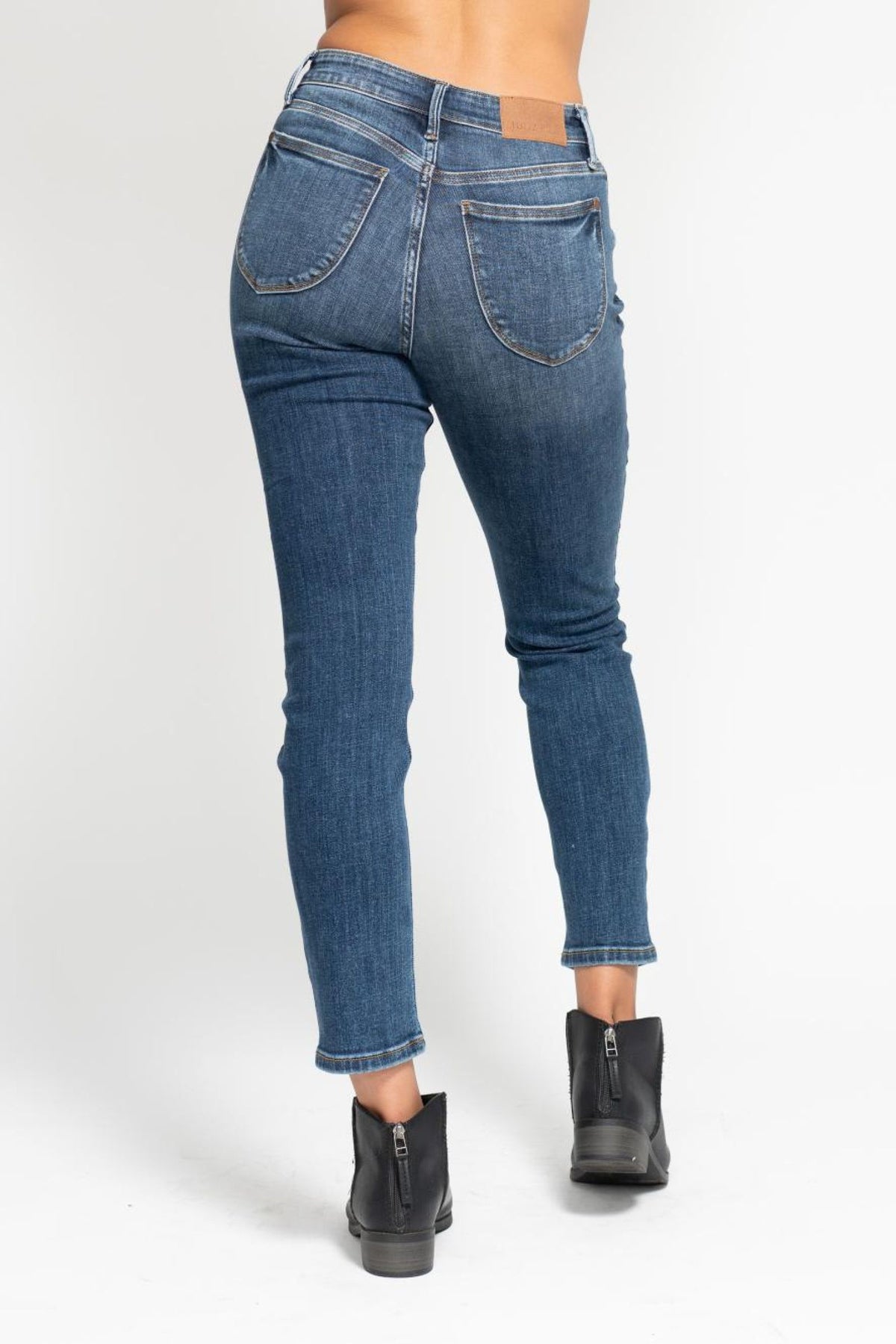 Slim Sleek Judy Blue Jeans