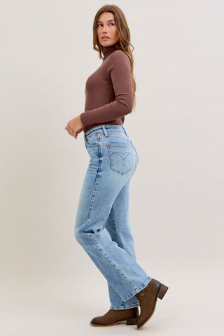 Back Roads Straight Leg Judy Blue