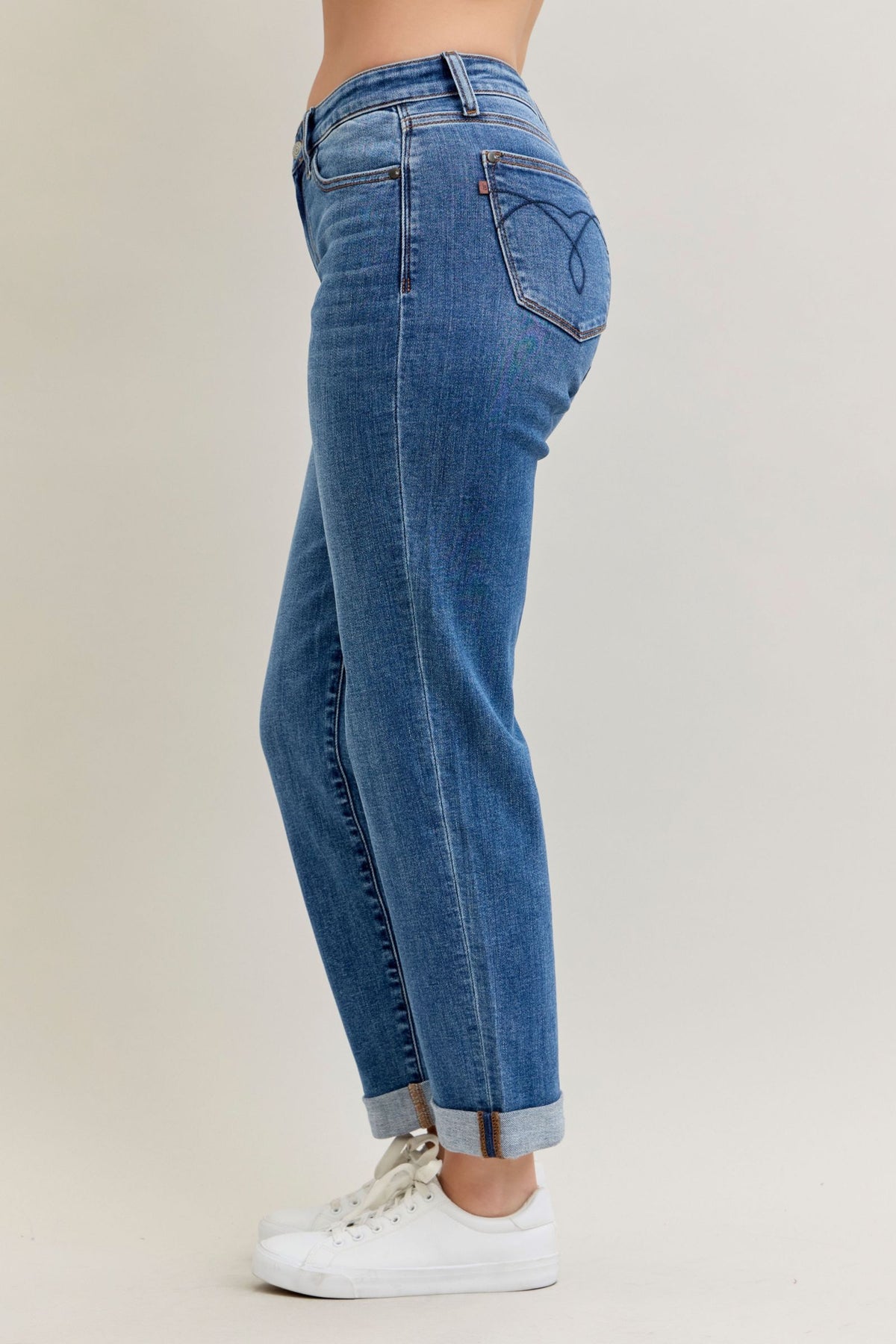 Everyday Favorite Boyfriend Jeans-Mid-rise