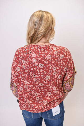 Kimono Vibes Front Tie Top in Garnet