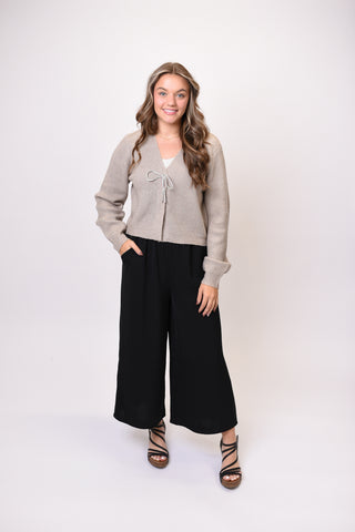 Oh Bow Pretty Sweater in Mocha