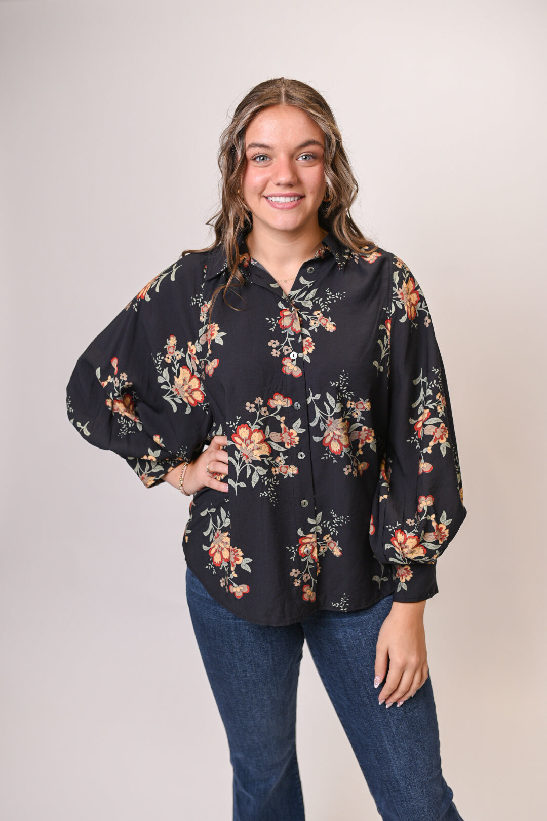 Bloom And Button Blouse in Black