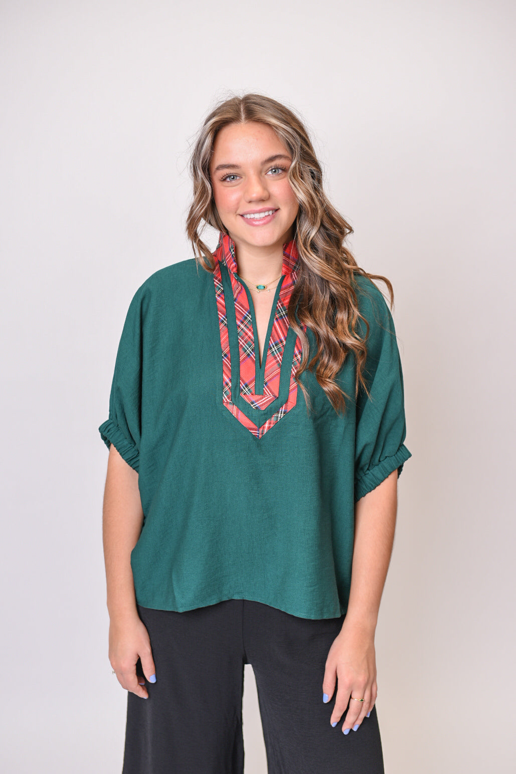 Let's Mingle Blouse in Green