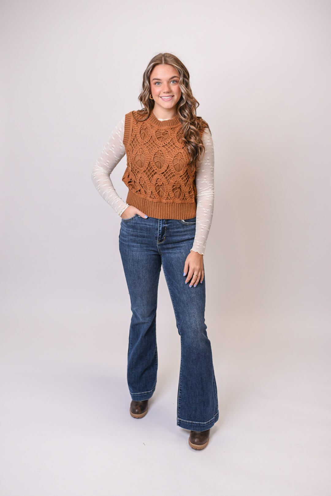 Oval Links Crochet Vest in Brown