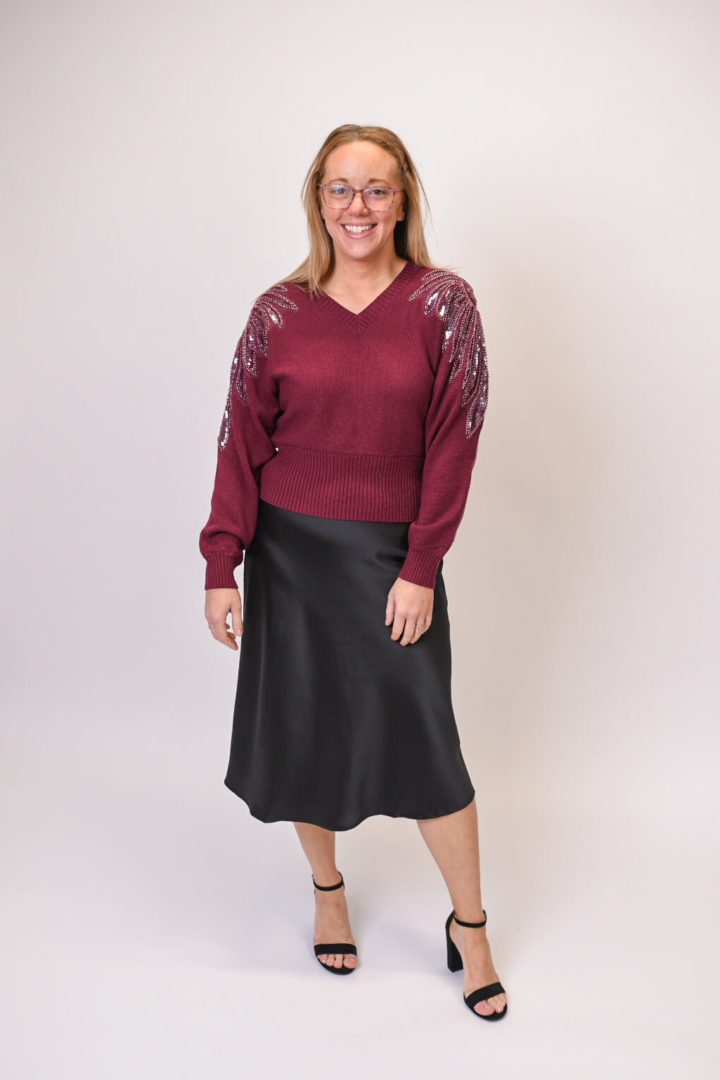 Retro Glam Sweater in Maroon