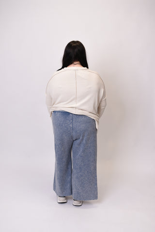 Hanging Around Lounge Pants in Curvy