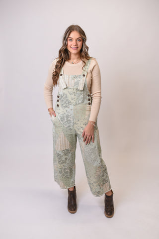 In A Daydream Overalls