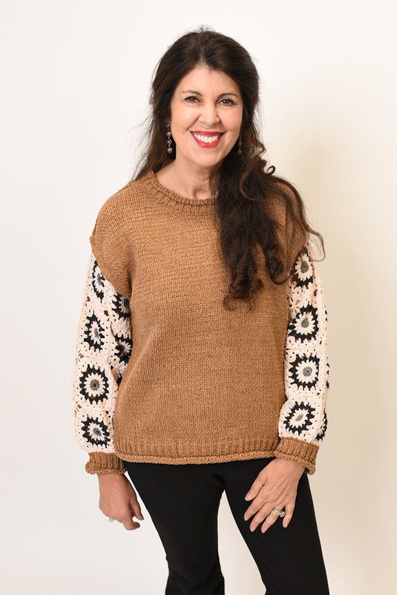 Cabin Glow Knit Sleeve Sweater