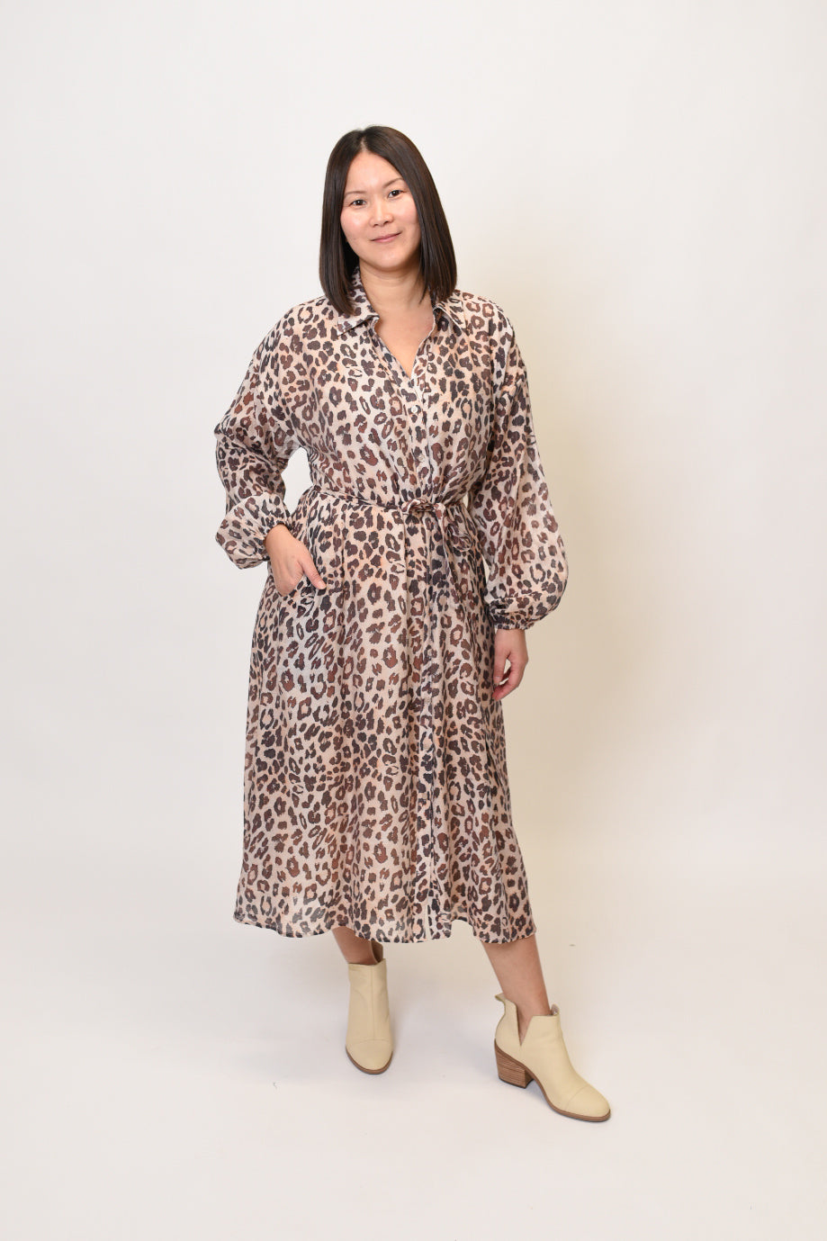 Savannah Stroll Midi Dress