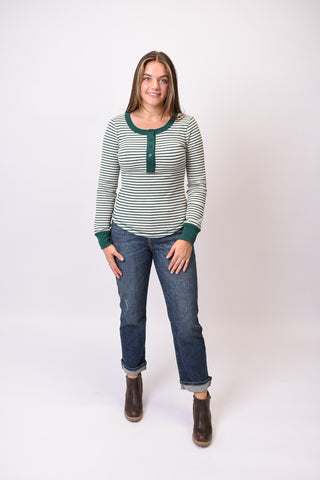 The Off Duty Henley in Green