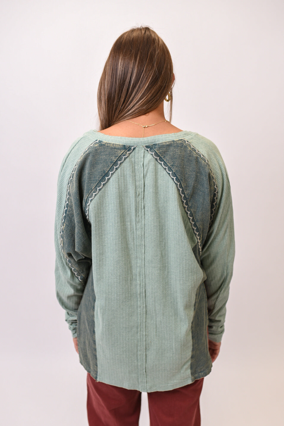 Oli & Hali Vintage Vibes Embroidered Top