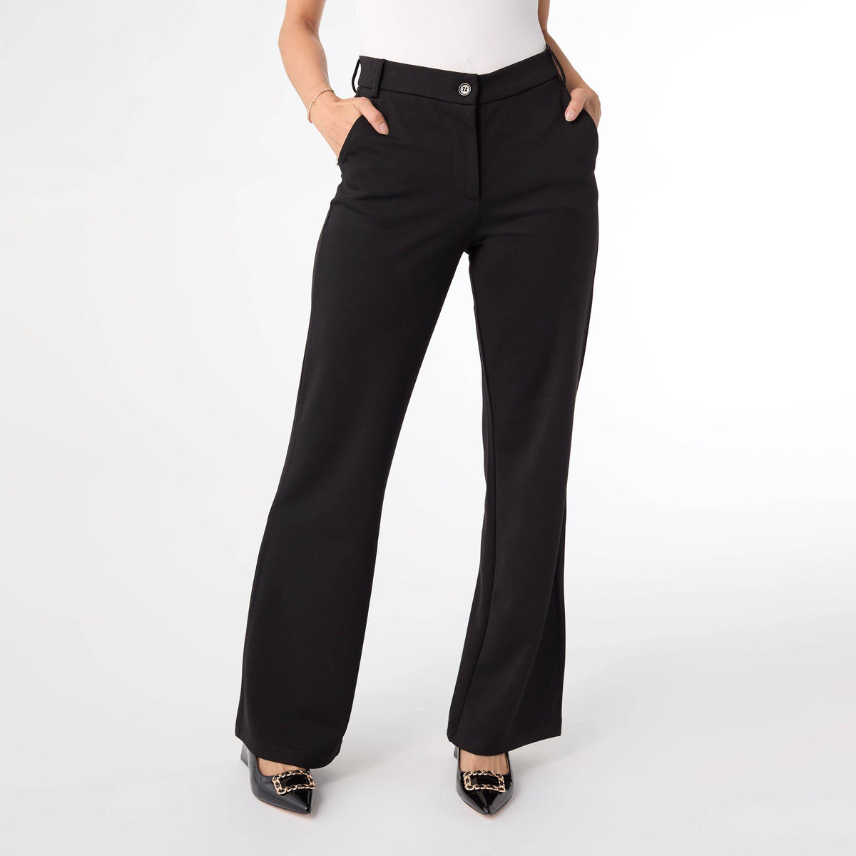 Riley Dress Pant in Black