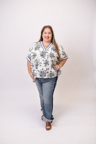 Blooming at Night Blouse in Curvy - Shop Rust & Ruffles