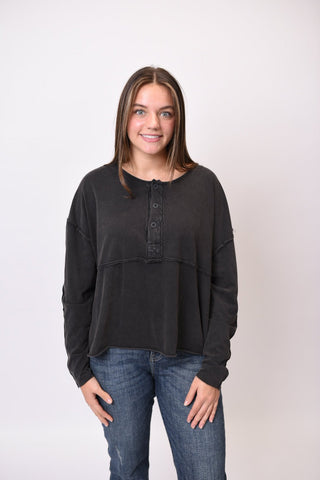 Day Off Pullover in Black - Shop Rust & Ruffles
