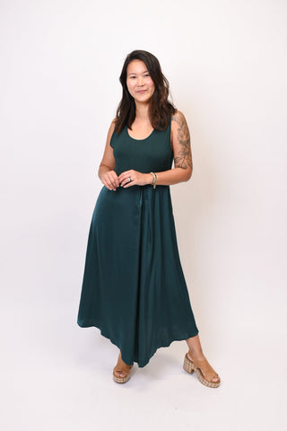 Evening Out Midi Dress In Green - Shop Rust & Ruffles