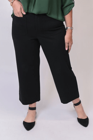 Renuar Knit Cropped Pocket Pants - Shop Rust & Ruffles