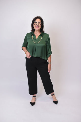 Renuar Knit Cropped Pocket Pants - Shop Rust & Ruffles