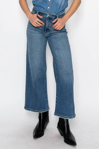 The Everyday Wide Leg Crop Jeans - Shop Rust & Ruffles