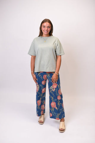 Weekend Staple Tee - Shop Rust & Ruffles