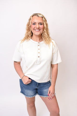 Windows Down Henley Tee - Shop Rust & Ruffles